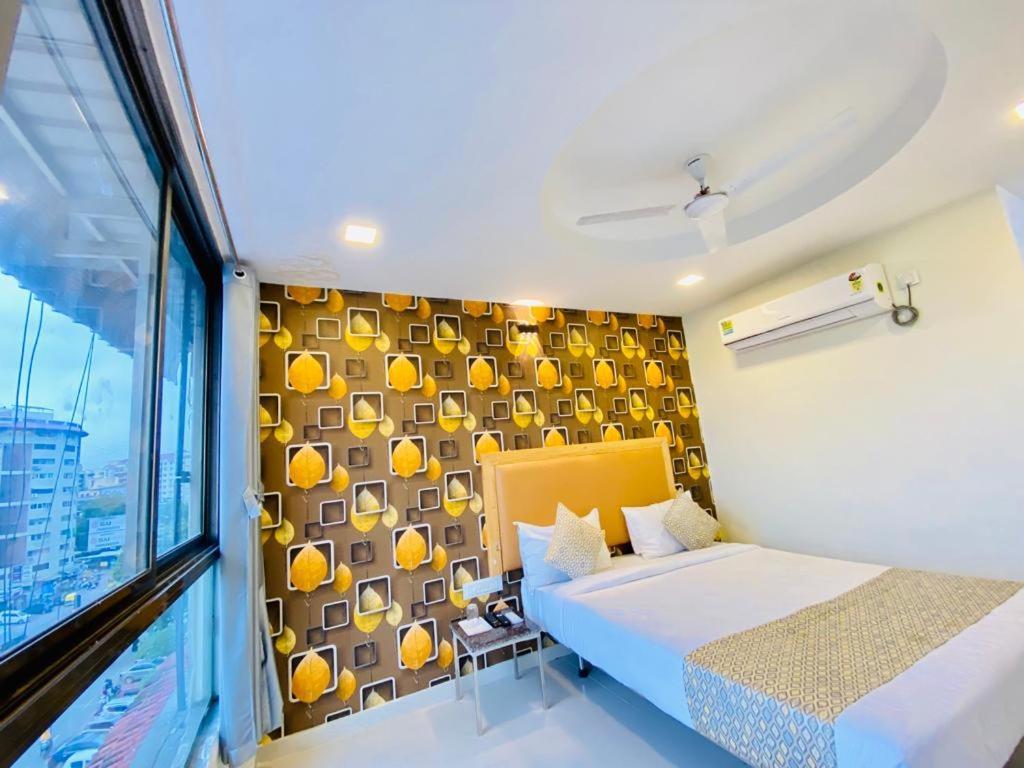 Hotel Alexa By Abc Ahmadabad Zewnętrze zdjęcie