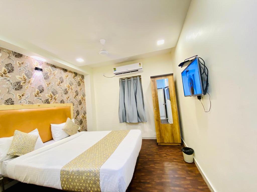 Hotel Alexa By Abc Ahmadabad Zewnętrze zdjęcie
