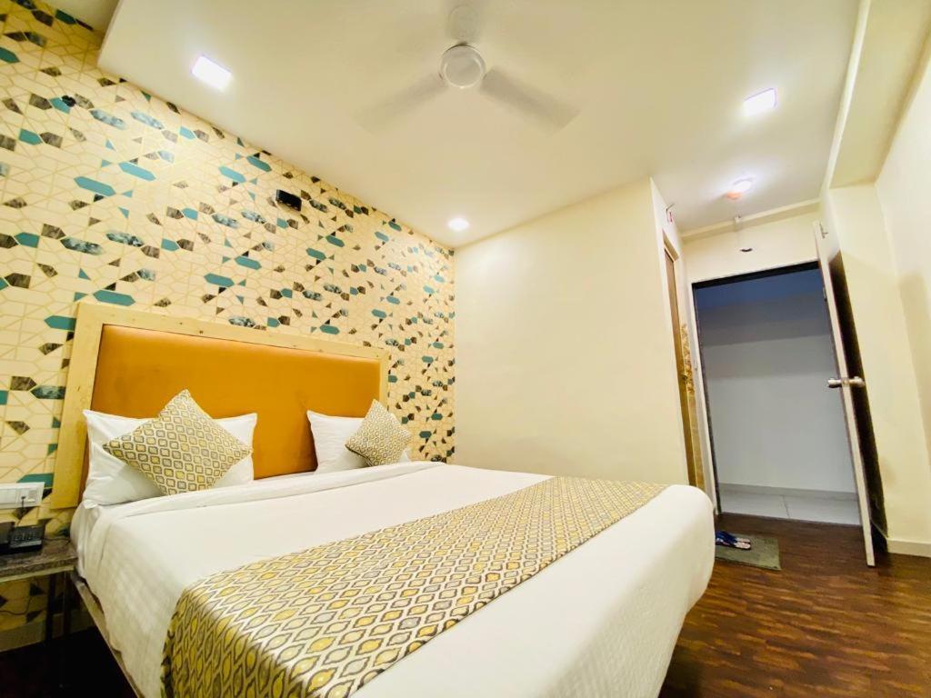 Hotel Alexa By Abc Ahmadabad Zewnętrze zdjęcie
