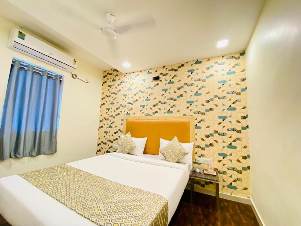 Hotel Alexa By Abc Ahmadabad Zewnętrze zdjęcie