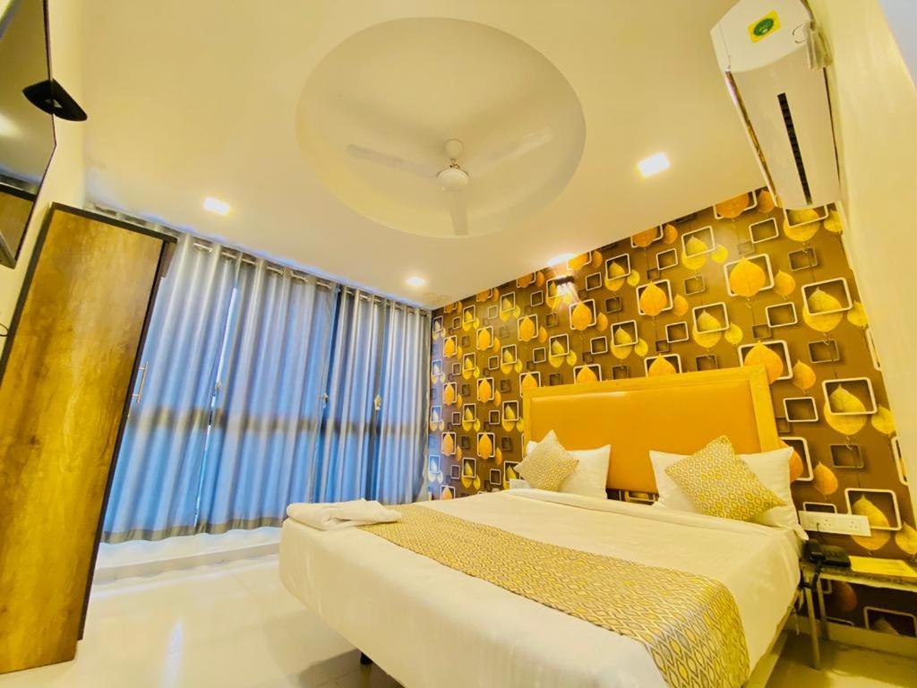 Hotel Alexa By Abc Ahmadabad Zewnętrze zdjęcie