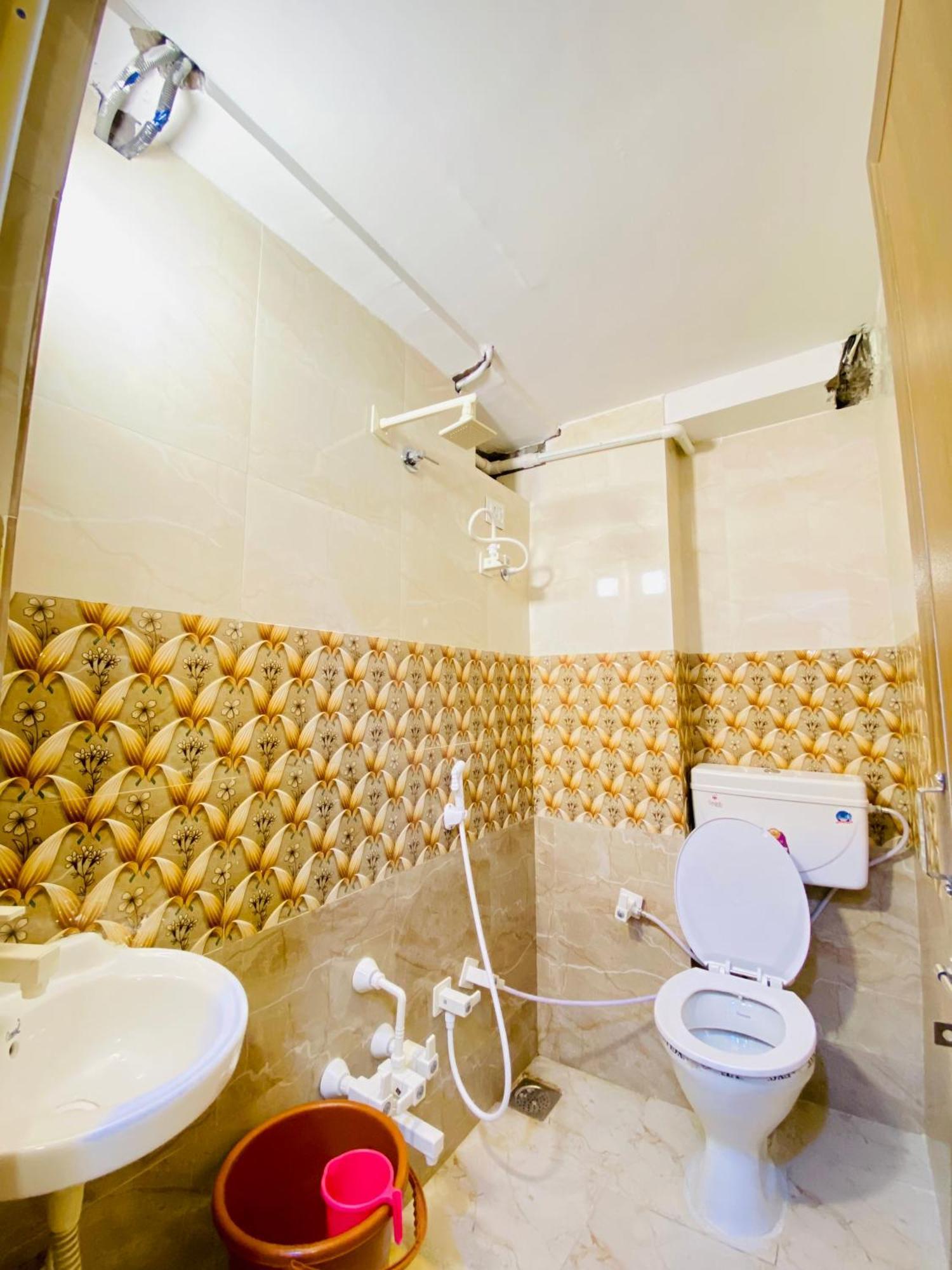 Hotel Alexa By Abc Ahmadabad Zewnętrze zdjęcie